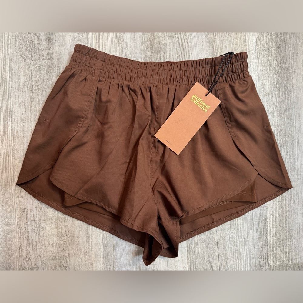 The Girlfriend Collective Brown Lined Athletic Shorts with Elastic Waist NWT